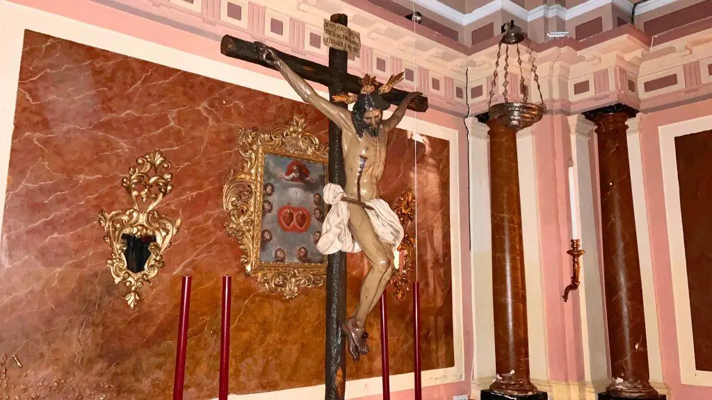 Cristo de la Esperanza de Arahal en la capilla del Sagrario / Hermandad