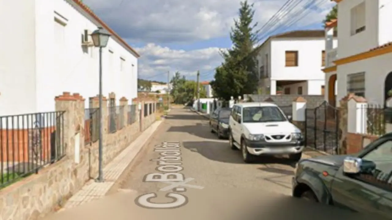 Calle Borboll&oacute;n de San Nicol&aacute;s del Puerto  Imagen extra&iacute;da de Google Maps.
