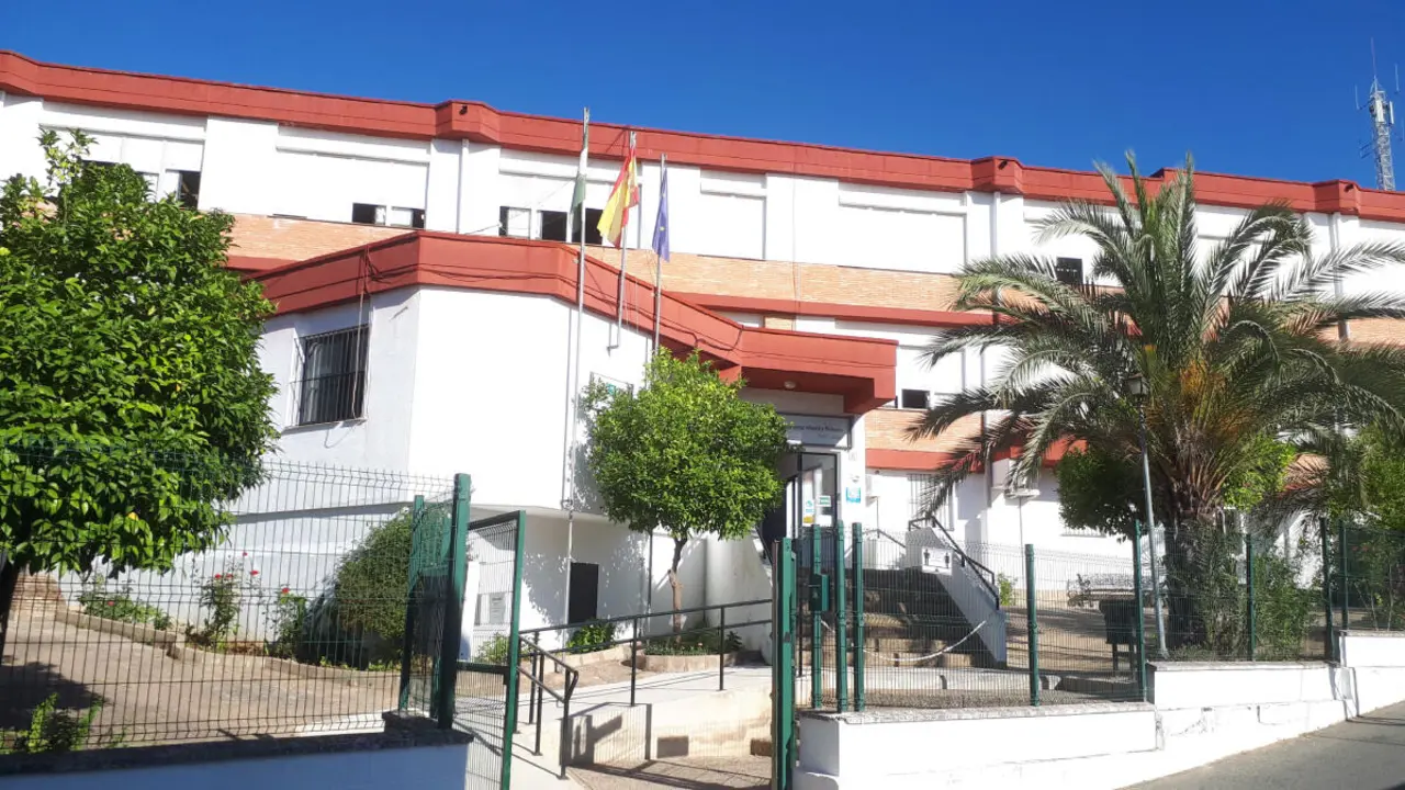 CEIP Pe&ntilde;a Luenga en El Castillo de Las Guardas. // Diputaci&oacute;n de Sevilla