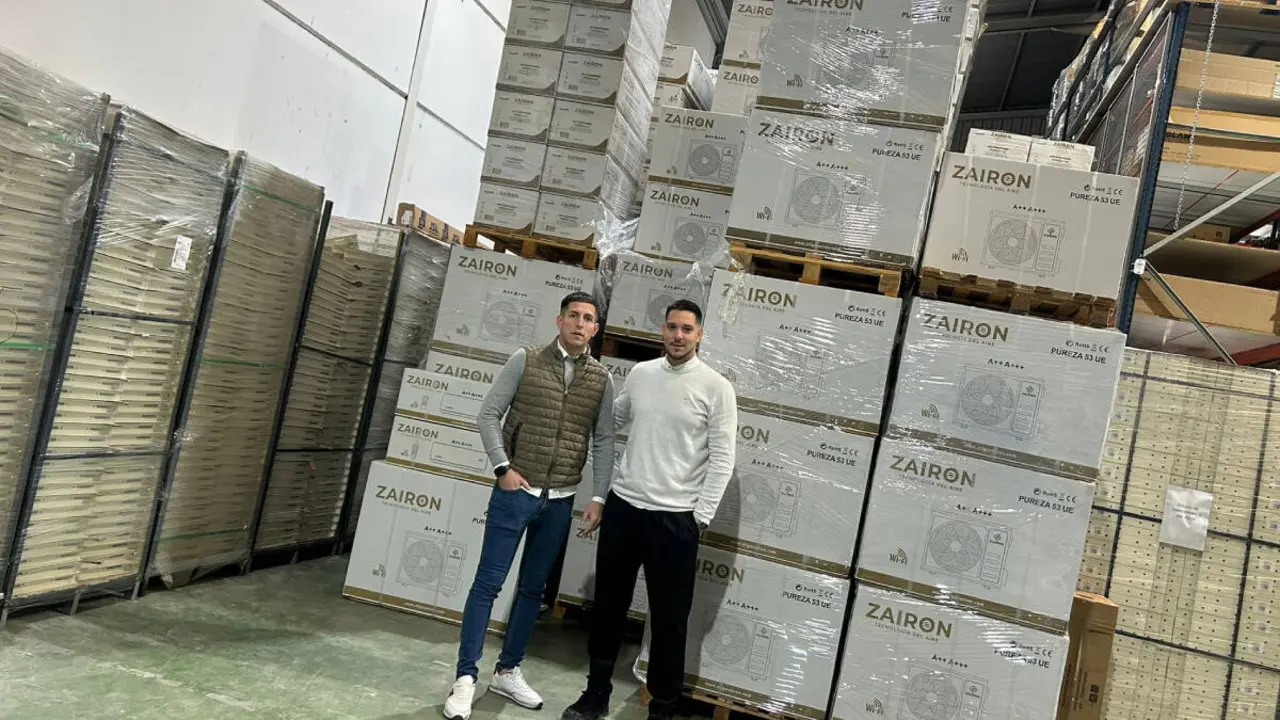 Los dos hermanos al frente de ZAIRON, una iniciativa empresarial nacida en Andaluc&iacute;a.