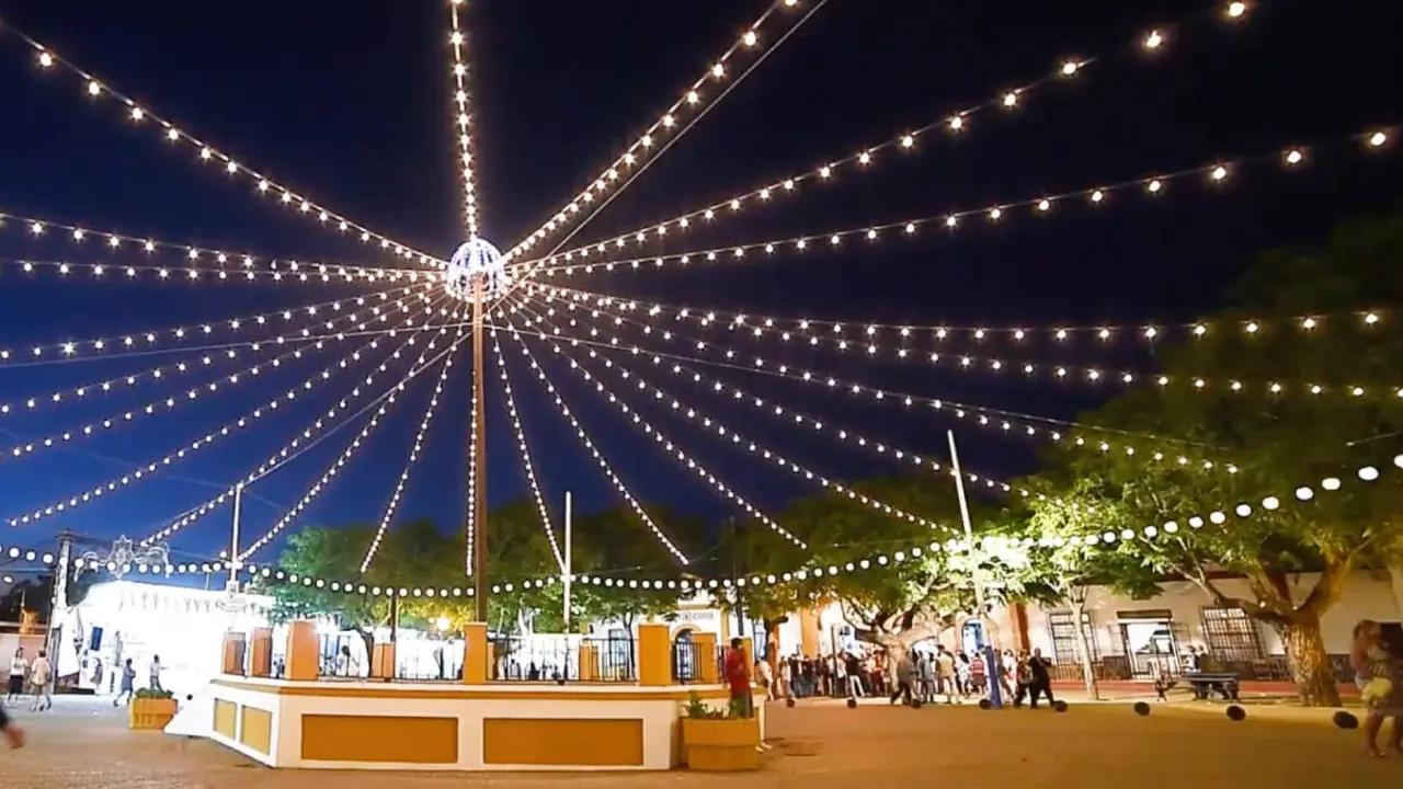 Todas las actuaciones de las casetas de la Feria de Carmona.