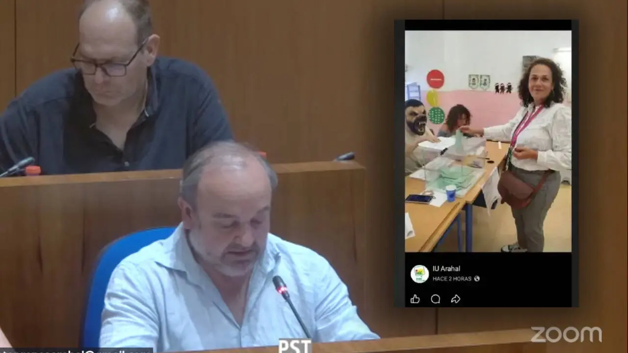 Alberto Sanrom&aacute;n, durante la defensa de la moci&oacute;n presentada por el Grupo Municipal Popular en el Pleno celebrado este mi&eacute;rcoles.