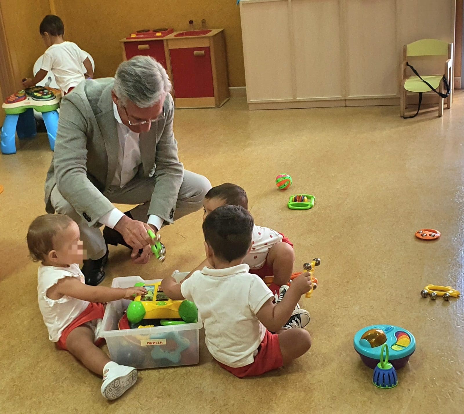 Visita delegado Educación Escuela Infantil