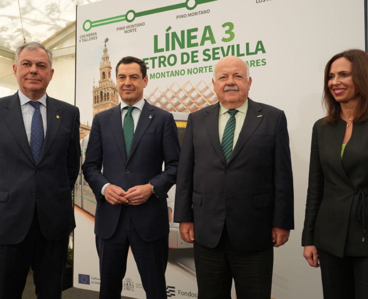 El presidente de la Junta de Andalucía, Juanma Moreno, ha participado en el acto de inicio de las obras del tramo 1 de la Línea 3 Norte del Metro de Sevilla.